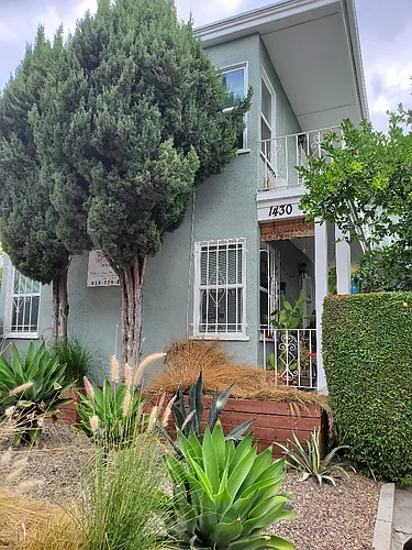 1430 Gordon St #2 Photo 1