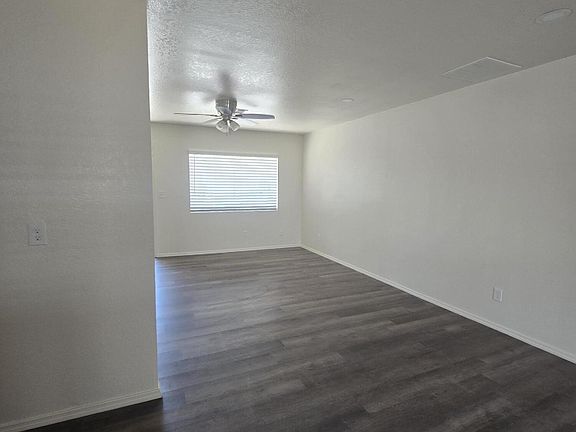 5th image of 517 W GROVE Street
