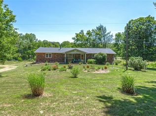 24450 Redwing Rd, Waynesville, MO 65583