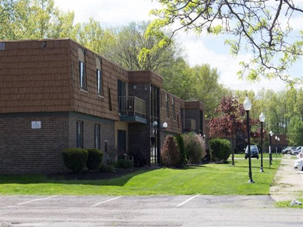 Trenton Place Apartments | 34188 Euclid Ave, Willoughby, OH