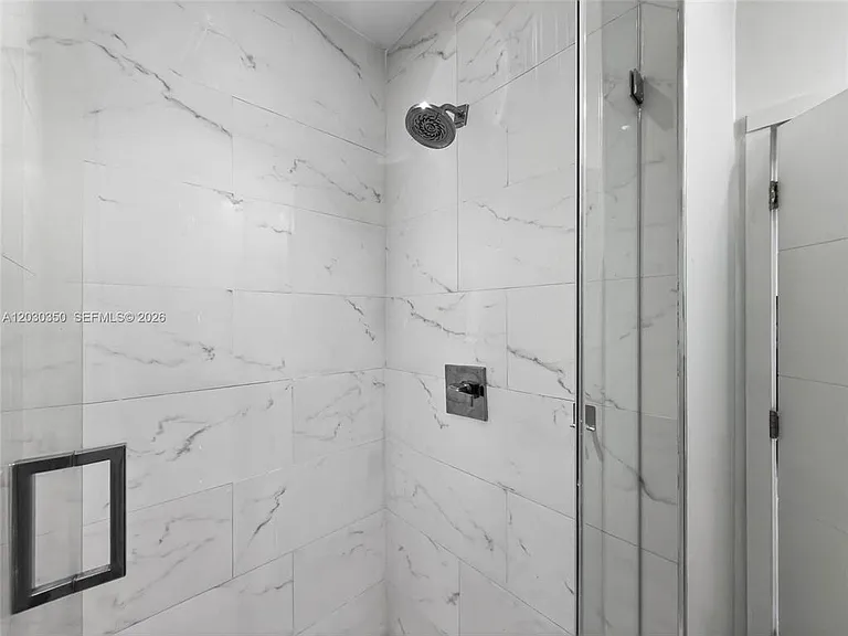 1610 Euclid Ave #A-107 — Photo 5