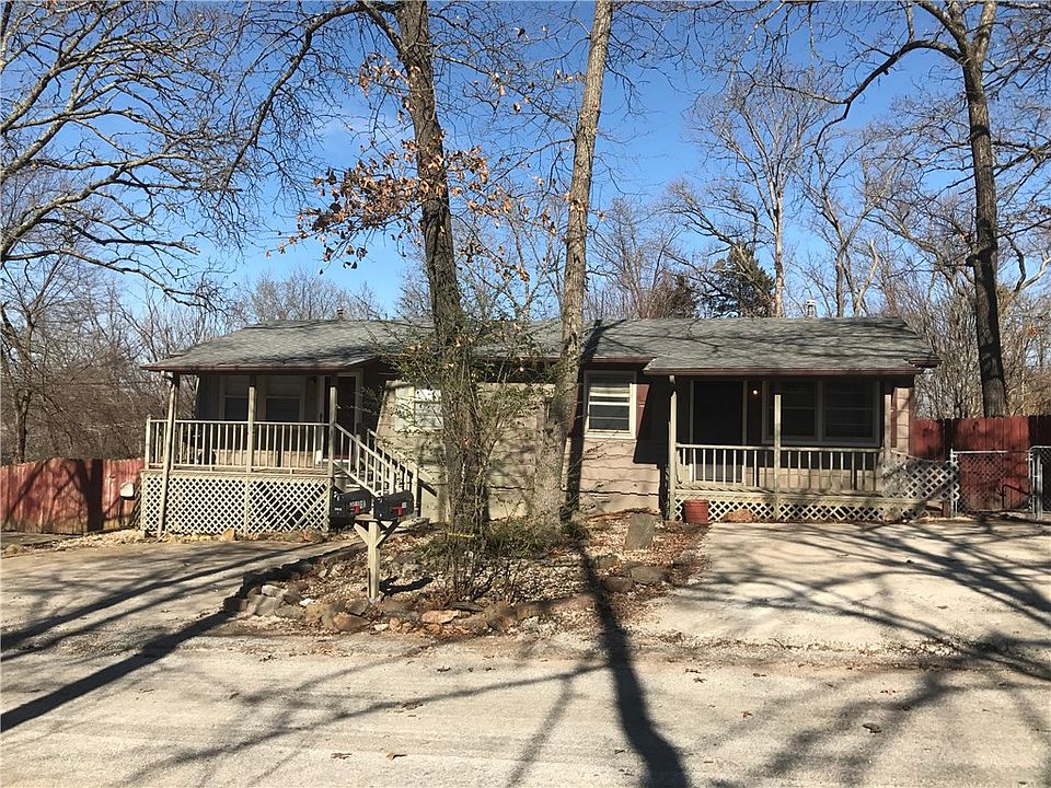 1st image of 18918 Shoreline Way