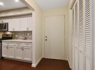 86 Keystone Ct, Piscataway, NJ 08817