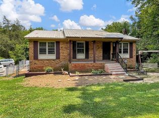 1576 Remer Regan Rd, Thomasville, NC 27360