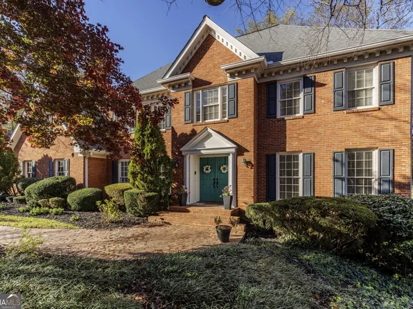 300 Cannady Ct, Sandy Springs, GA 30350