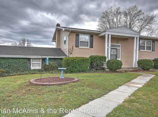 323 Colonial Cir, Greeneville, TN 37745