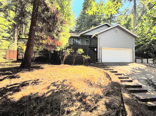 867 S 71st St, Springfield, OR 97478