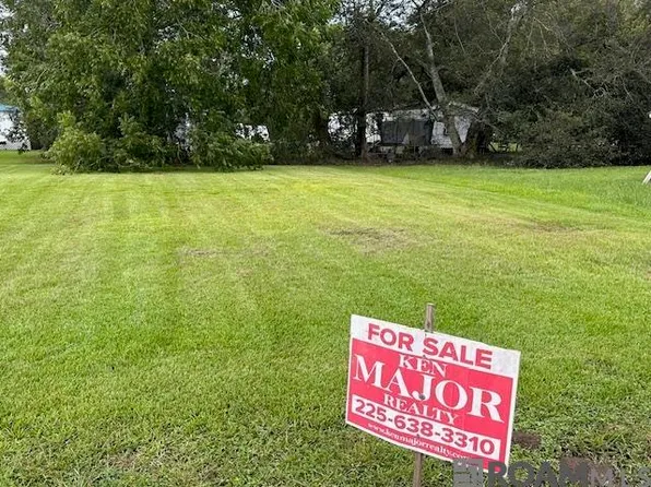 18 Cypress St, New Roads, LA 70760