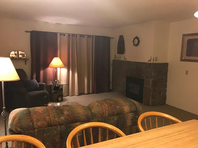 282 Crystal Mountain Rd — Photo 3