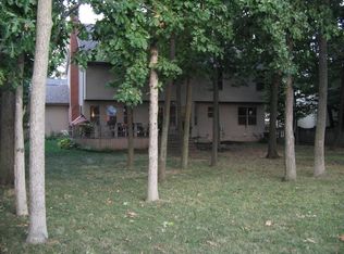 2720 Woods Cres, Grove City, OH 43123