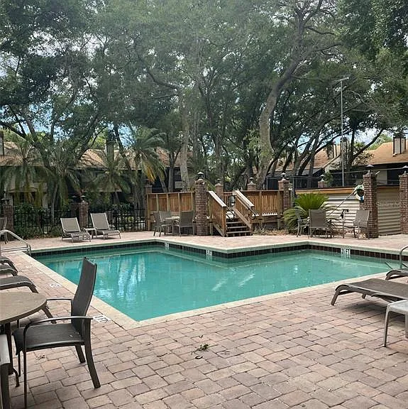 1450 Mahogany Ln — Photo 14