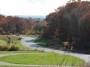 10 Bucks Trl, Westerly, RI 02891