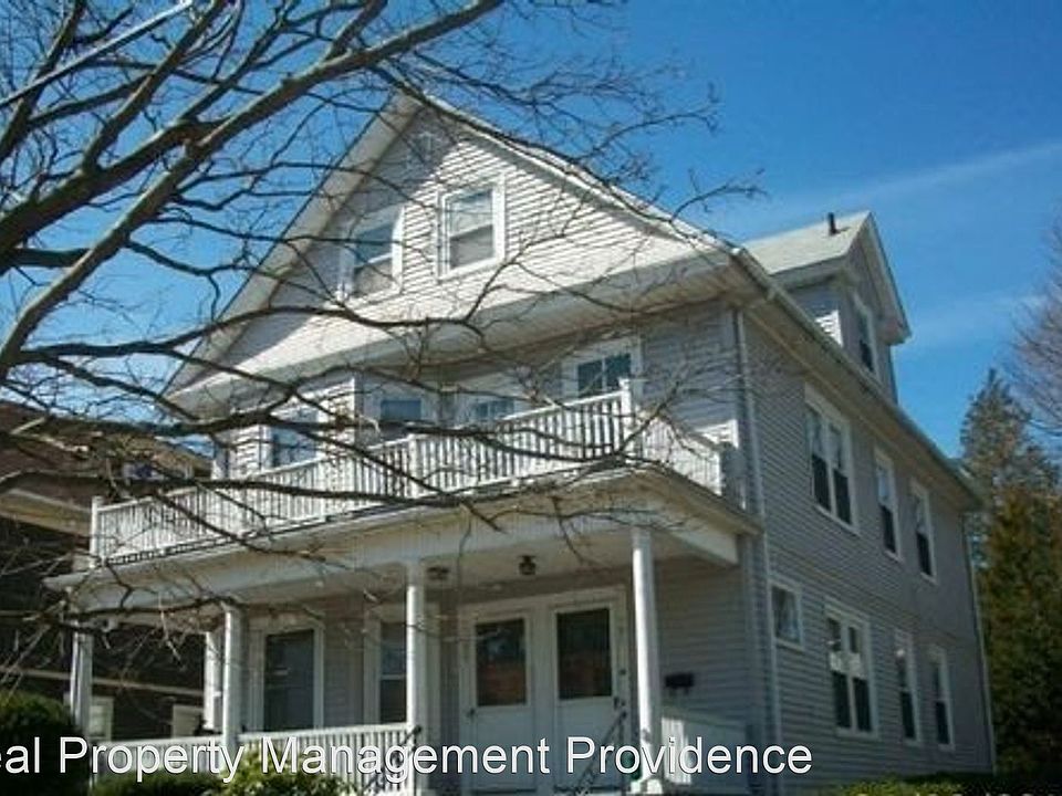 1st image of 121-123 Pawtuxet Ave