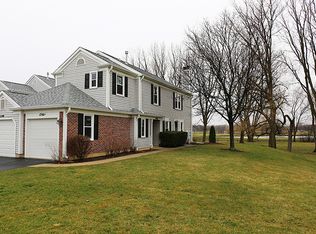 1746 Vermont Dr #A, Elk Grove Village, IL 60007