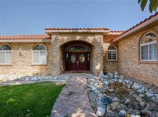 19238 Estancia Way, Apple Valley, CA 92308