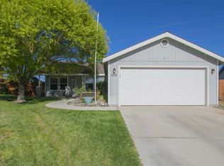 553 Spur Ct, Fernley, NV 89408