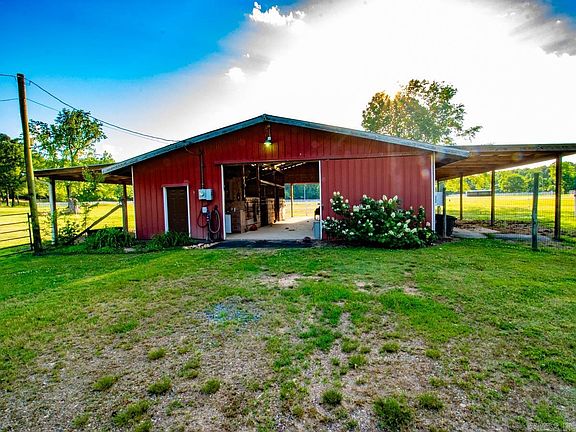 3rd image of 27701 Kanis Rd