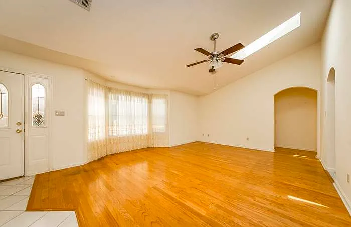 2 bed, 1666 sqft, $1,150 — Photo 4