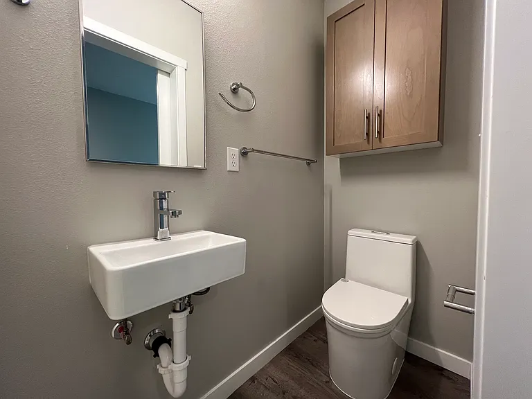 4029 Rainier Ave — Photo 44