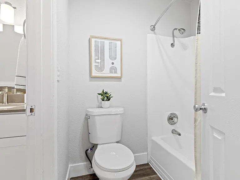 Modern Bathroom at Veranda La Mesa Apartments in La Mesa, CA 91942