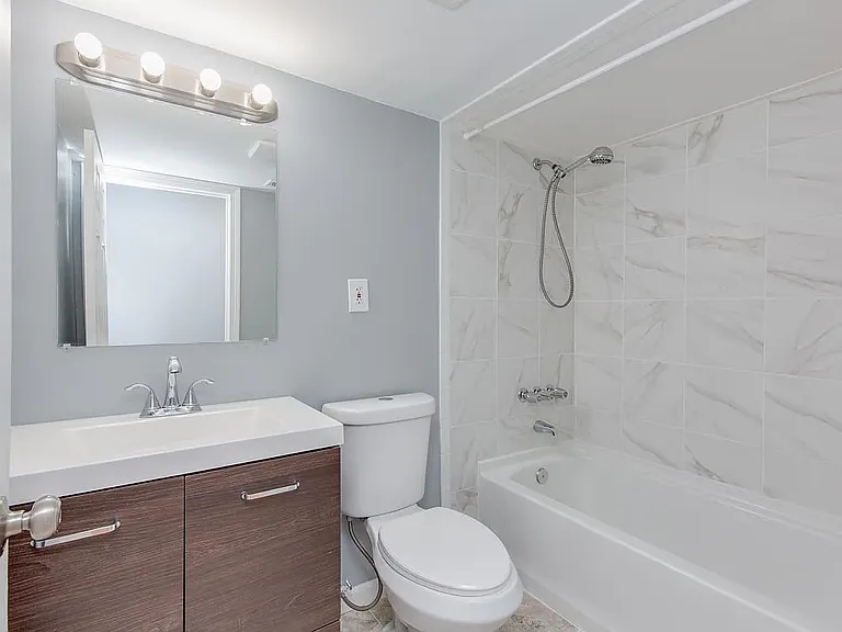 8 Louisburg Sq #1 — Photo 5