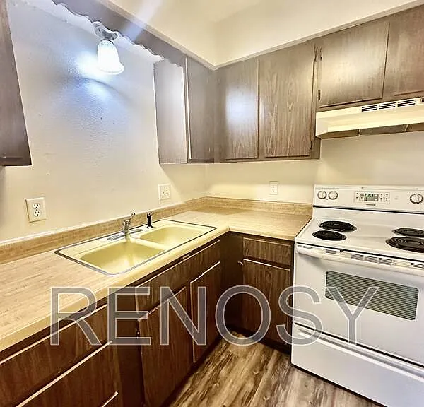 206 N Madison St #3 — Photo 9