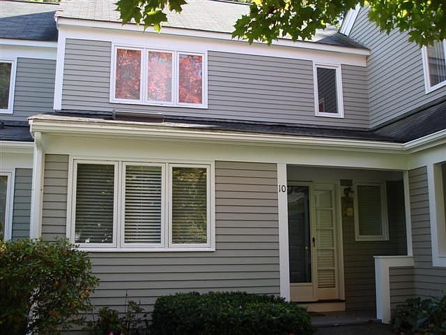 1st image of 10 Rosemary Ct