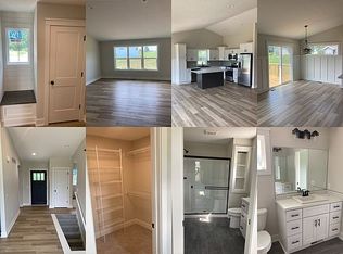 4464 Riverbluff Trl, Hamilton, MI 49419