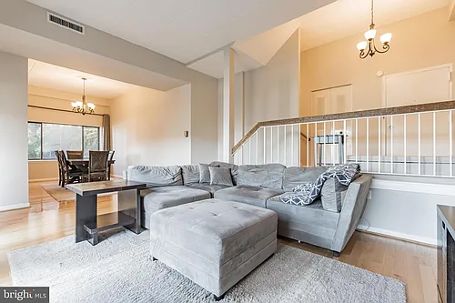 130 Roberts Ln #101 Photo 1