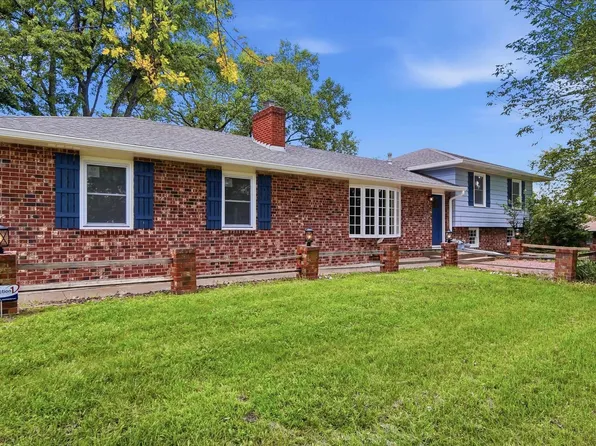 4625 NW Brickyard Rd, Topeka, KS 66618
