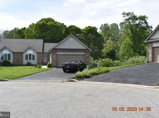 16 Michael Ct, Wilmington, DE 19808