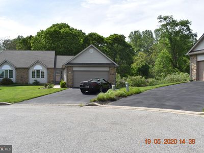 16 Michael Ct, Wilmington, DE, 19808