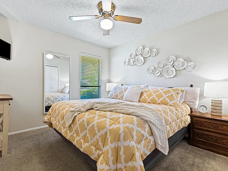 2916 Duchess Trl — Photo 19