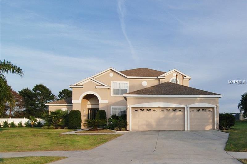 1st image of 2920 Majestic Isle Dr