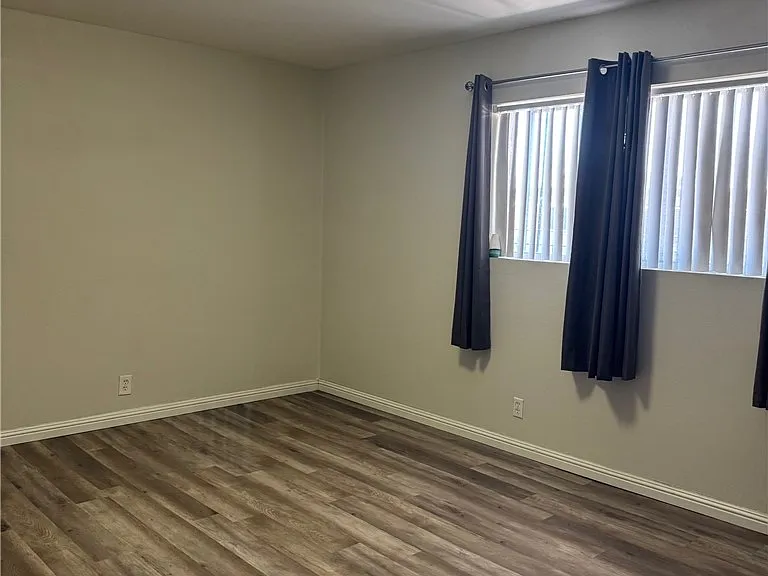 615 S Royal Crest Cir #24 — Photo 7