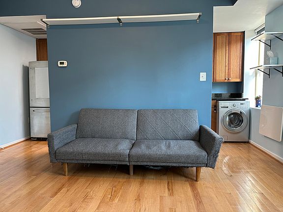2nd image of 1451 Park Rd NW