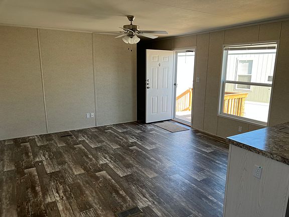 3rd image of 280 Leaf Ln