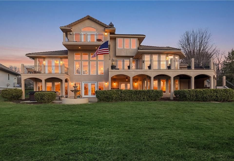3116 SW Pergola Vw, Lees Summit, MO 64081 | MLS #2607554 | Zillow