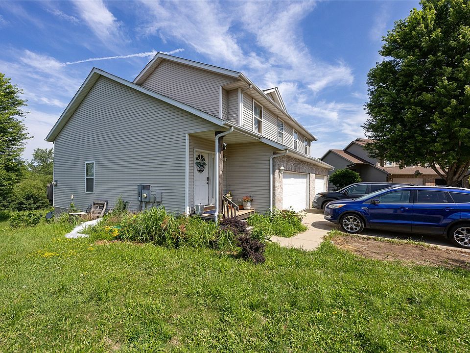 2nd image of 2020 Stratford Ct