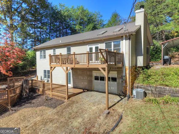 300 Harris Dr, Blue Ridge, GA 30513