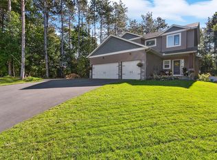 1865 Pine Ct, Prescott, WI 54021