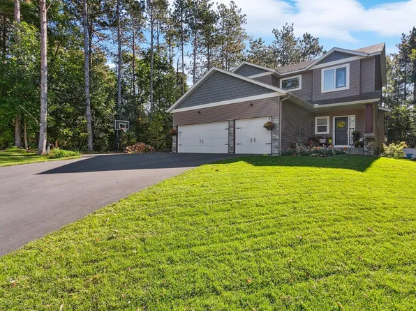 1865 Pine Ct, Prescott, WI 54021