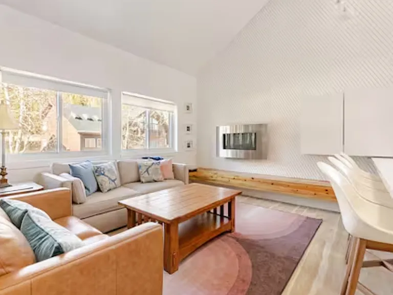 551 Vasquez Rd #1-A — Photo 5