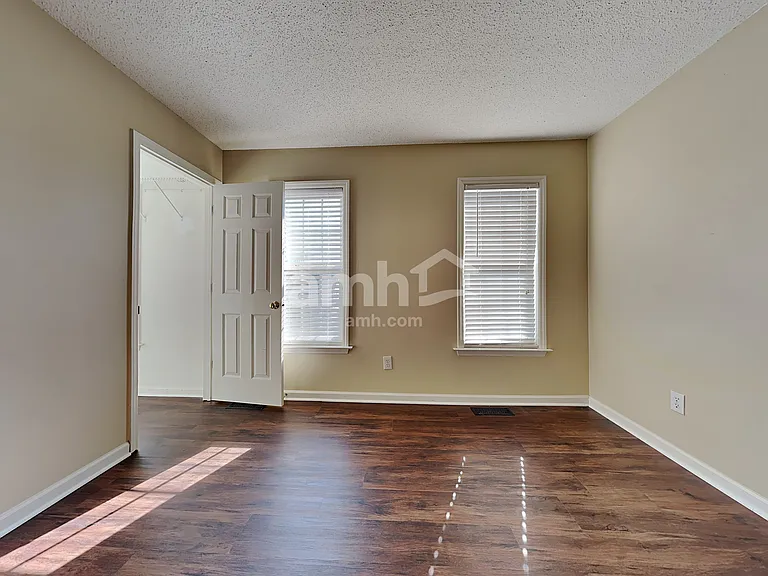 5535 Bridgegate Dr — Photo 9