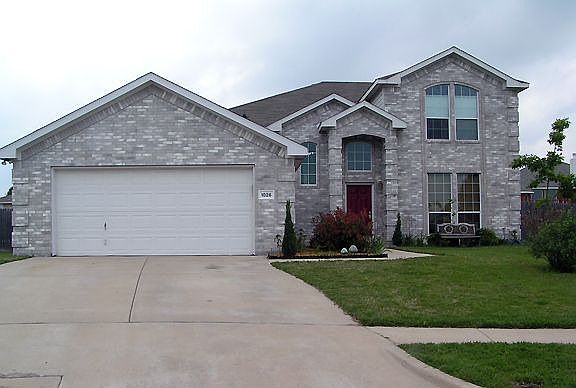 2nd image of 1026 Hall Ct