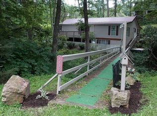 3220 National Pike, Farmington, PA 15437