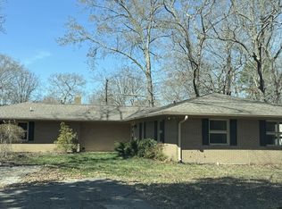 304 Marbeth Ln, Tullahoma, TN 37388