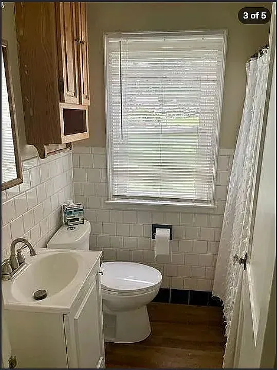 2 bed, 1.0 bath, 844 sqft, $1,595 — Photo 4