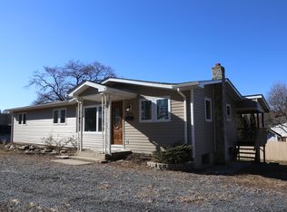 8218 Williams St, Slatington, PA 18080