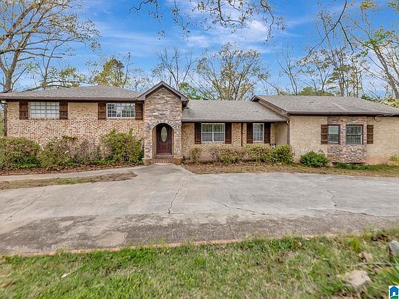 3rd image of 4544 S Shades Crest Rd